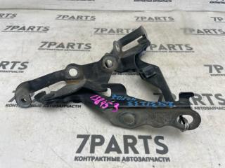 Крепление капота TOYOTA WILL VS NZE127 1NZ-FE 2 ракурс