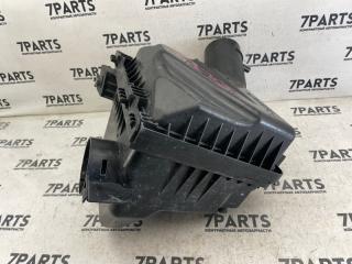 Корпус воздушного фильтра SUBARU IMPREZA GP7 FB20A 2 ракурс