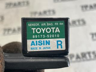 Датчик airbag правый передний TOYOTA VITZ SCP10 1SZFE 89173-52010 3 ракурс