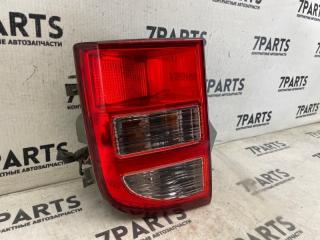 Стоп левый задний TOYOTA ISIS ZNM10 1ZZFE 44-64 2 ракурс