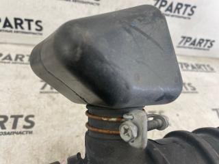 Патрубок воздушн.фильтра MITSUBISHI MIRAGE DINGO CQ1A 4G13 MR464997 4 ракурс