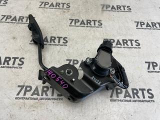 Педаль подачи топлива TOYOTA ALPHARD ANH10 2AZFE 78010-58020 1 ракурс Педаль подачи топлива TOYOTA ALPHARD ANH10 2AZFE 78010-58020 1 ракурс