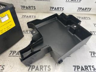 Подставка под аккумулятор MAZDA PREMACY CP8W FPDE FPY818593 3 ракурс