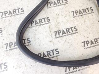 Уплотнительная резинка TOYOTA PREMIO NZT260 1NZFE 64461-20460 2 ракурс