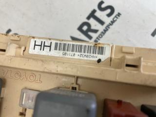 Блок предохранителей левый TOYOTA ALPHARD ANH10 2AZFE 82730-58022 5 ракурс