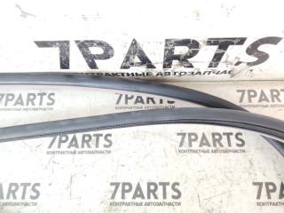 Уплотнительная резинка левая передняя TOYOTA MARK II WAGON BLIT GX110 1GFE 6231222130B0 3 ракурс