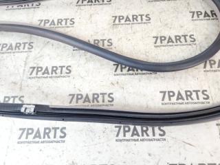 Уплотнительная резинка левая передняя TOYOTA MARK II WAGON BLIT GX110 1GFE 6231222130B0 5 ракурс