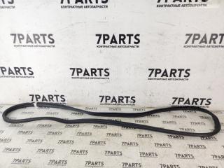 Запчасть уплотнительная резинка передняя правая MAZDA TRIBUTE 2002