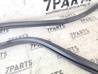 Уплотнительная резинка левая задняя MAZDA TRIBUTE EPEW YF E11273761A 5 ракурс