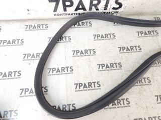 Уплотнительная резинка левая передняя MAZDA TRIBUTE EPEW YF E11259761B 2 ракурс