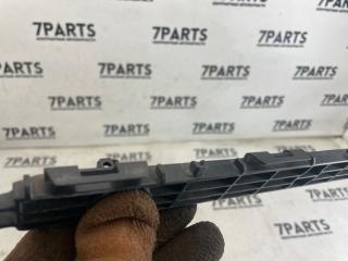 Крепление бампера правое заднее TOYOTA MARK X GRX130 52575-22120 4 ракурс