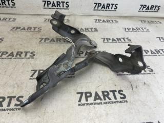 Крепление капота TOYOTA LAND CRUISER UZJ100 2UZFE 3 ракурс