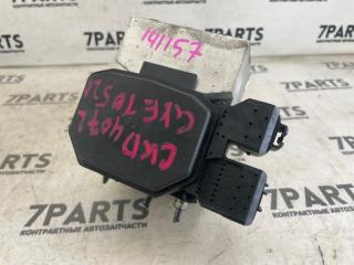 Блок abs TOYOTA ALTEZZA GXE10 1GFE 4405053011 2 ракурс