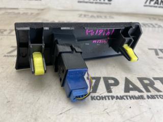 Консоль центральная TOYOTA BREVIS JCG10 3 ракурс Консоль центральная TOYOTA BREVIS JCG10 3 ракурс