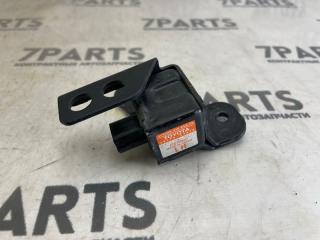 Запчасть датчик airbag левый TOYOTA ALTEZZA 2001