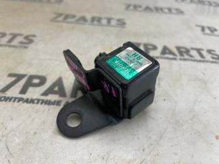 Датчик airbag правый TOYOTA MARK II WAGON BLIT GX110 1GFE 89173-30140 2 ракурс