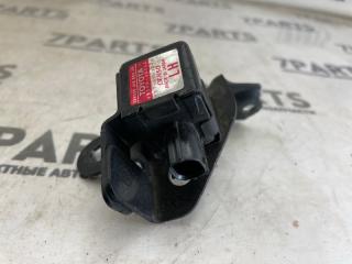 Датчик airbag левый TOYOTA MARK II WAGON BLIT GX110 1GFE 89174-30030 2 ракурс
