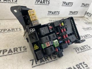 Блок предохранителей MITSUBISHI PAJERO IO H77W 4G94 2 ракурс