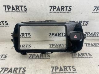 Консоль магнитофона TOYOTA VITZ NSP130 1NRFKE 1 ракурс
