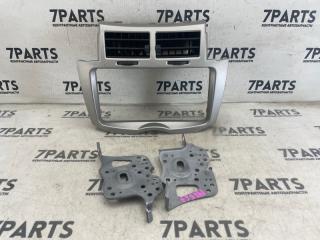 Консоль магнитофона TOYOTA VITZ SCP90 2SZFE 1 ракурс