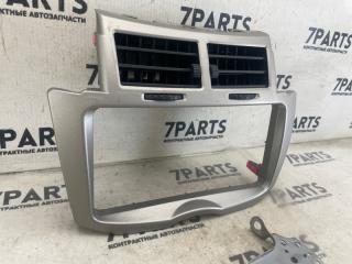 Консоль магнитофона TOYOTA VITZ SCP90 2SZFE 4 ракурс