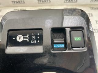 Консоль кпп NISSAN LEAF ZE1 EM57 5 ракурс