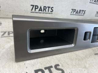 Блок упр. стеклоподьемниками правый передний MAZDA PREMACY CREW LFVE C23566350A 2 ракурс