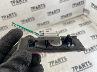 Подсветка номера TOYOTA ALTEZZA SXE10 3SGE 4 ракурс