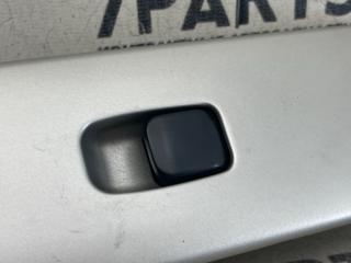Блок упр. стеклоподьемниками левый передний TOYOTA ALTEZZA SXE10 3SGE 4 ракурс