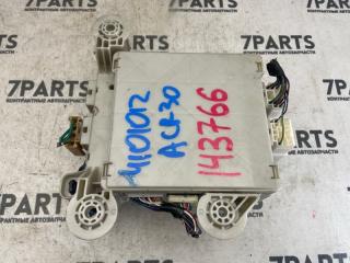 Блок предохранителей TOYOTA ESTIMA ACR30 2AZFE ,89221-28110 4 ракурс
