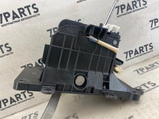 Селектор акпп TOYOTA MARK X GRX120 4GRFSE 2 ракурс Селектор акпп TOYOTA MARK X GRX120 4GRFSE 2 ракурс