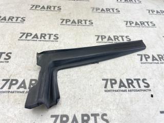 Уголок жабо правый передний TOYOTA RACTIS NCP125 1NZFE 53868-52050 2 ракурс