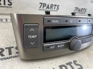 Климат-контроль TOYOTA AVENSIS AZT250 1AZFSE 55900-05260 2 ракурс