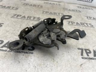 Замок капота NISSAN PRAIRIE JOY PM11 SR20DE 3 ракурс