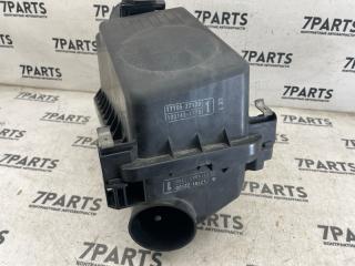 Корпус воздушного фильтра TOYOTA ISIS ZNM10 1ZZFE 17700-22120 4 ракурс