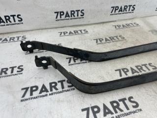 Крепление бака HONDA INSPIRE UA2 G25A 2 ракурс Крепление бака HONDA INSPIRE UA2 G25A 2 ракурс