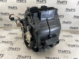 Корпус печки MAZDA FAMILIA BG5S B5 2 ракурс Корпус печки MAZDA FAMILIA BG5S B5 2 ракурс