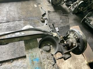 Балка подвески задняя TOYOTA PLATZ SCP11 1SZFE 3 ракурс