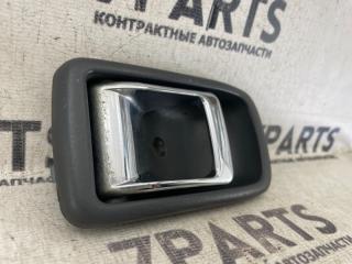Ручка двери правая передняя DAIHATSU STORIA M101S K3VE2 2 ракурс