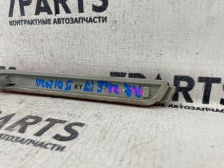 Катафот правый задний TOYOTA WISH ZNE10 1ZZFE 53-17601 5 ракурс