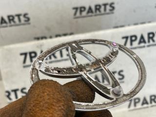 Эмблема TOYOTA RAUM EXZ10 5 ракурс