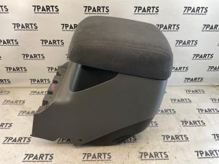 Бардачок между сиденьями MITSUBISHI PAJERO 2005