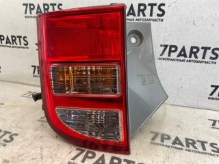 Стоп левый задний TOYOTA ISIS ZNM10 1ZZFE 44-64 3 ракурс