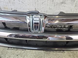 Решетка радиатора TOYOTA ISIS ZNM10 1ZZFE 53101-44290 4 ракурс