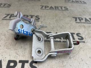 Петли 5-й двери SUZUKI HUSTLER MR31S 3 ракурс