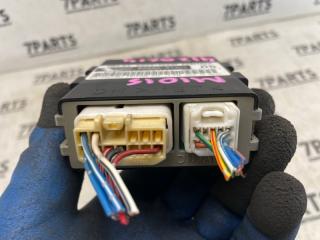 Блок управления DAIHATSU STORIA M101S K3VE2 85980-97405 3 ракурс