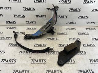 Крепление глушителя TOYOTA NADIA 2002