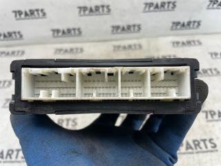 Блок efi DAIHATSU STORIA M101S K3VE2 89560-97H03 3 ракурс