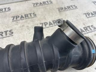 Патрубок воздушн.фильтра MITSUBISHI COLT Z27A 4G15T MN178114 3 ракурс