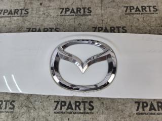 Накладка 5-й двери MAZDA ATENZA GH5AW L5VE GS2A50811 5 ракурс Накладка 5-й двери MAZDA ATENZA GH5AW L5VE GS2A50811 5 ракурс